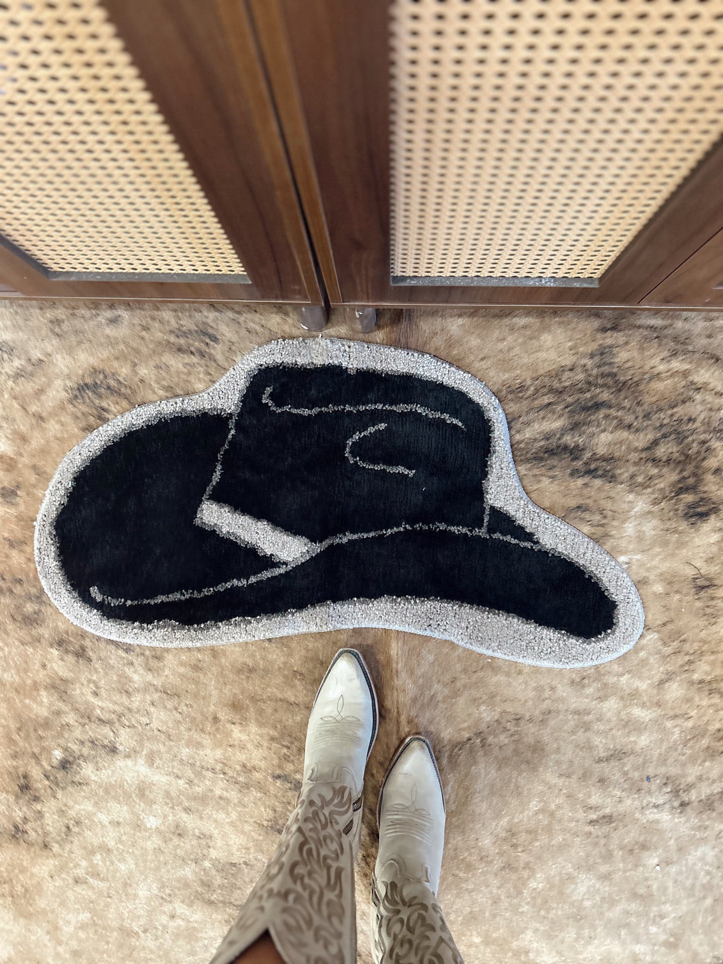 MOODY COWBOY RUG *MIDNIGHT
