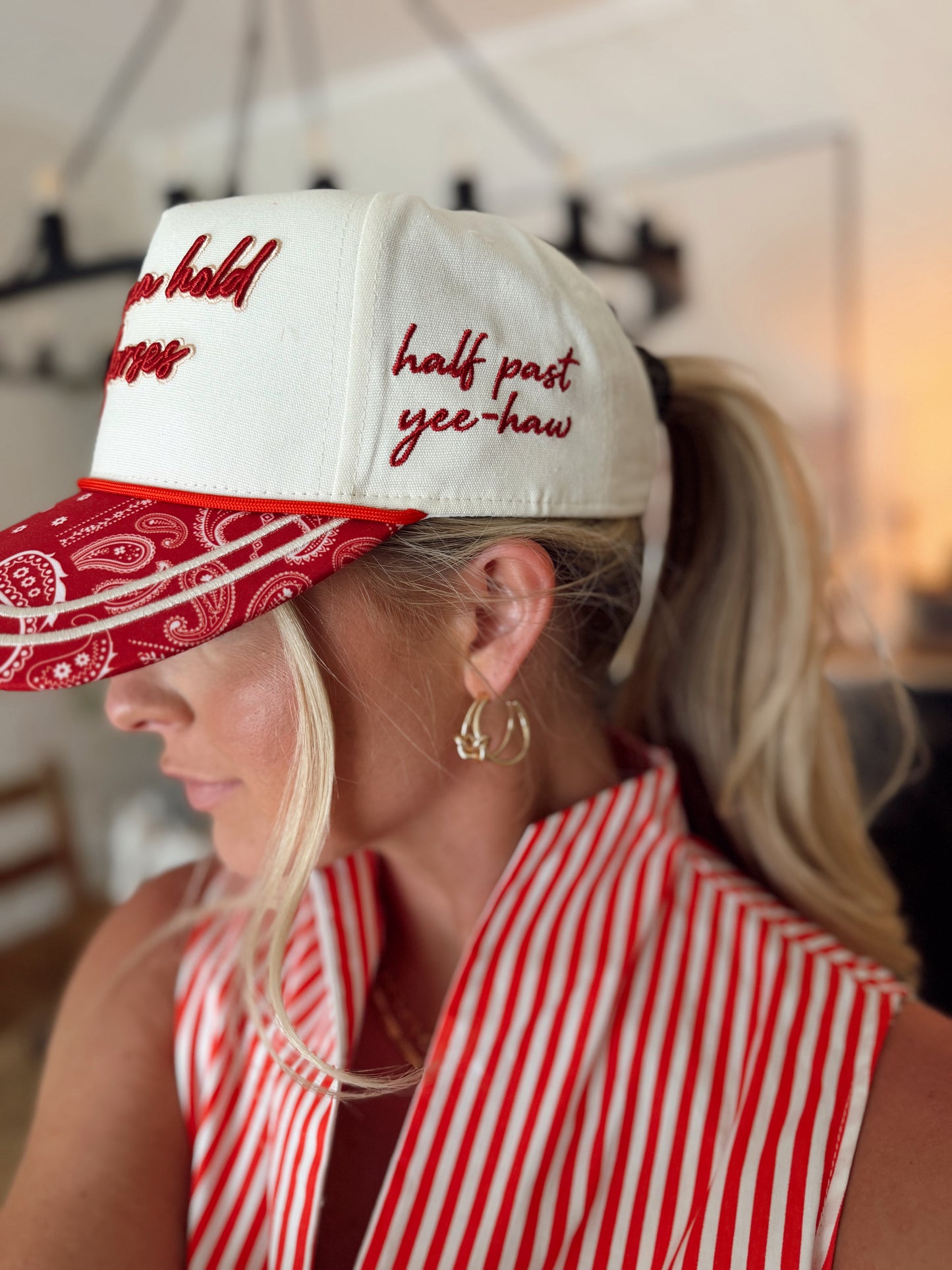 Not Gonna Hold My Horses Hat