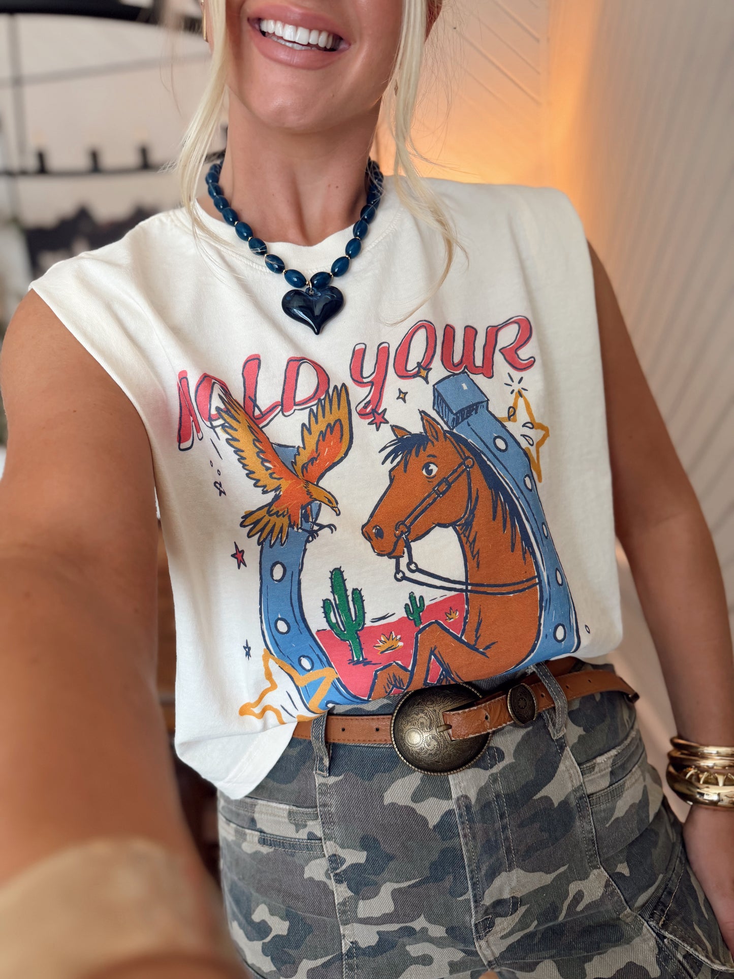 Hold horse Graphic