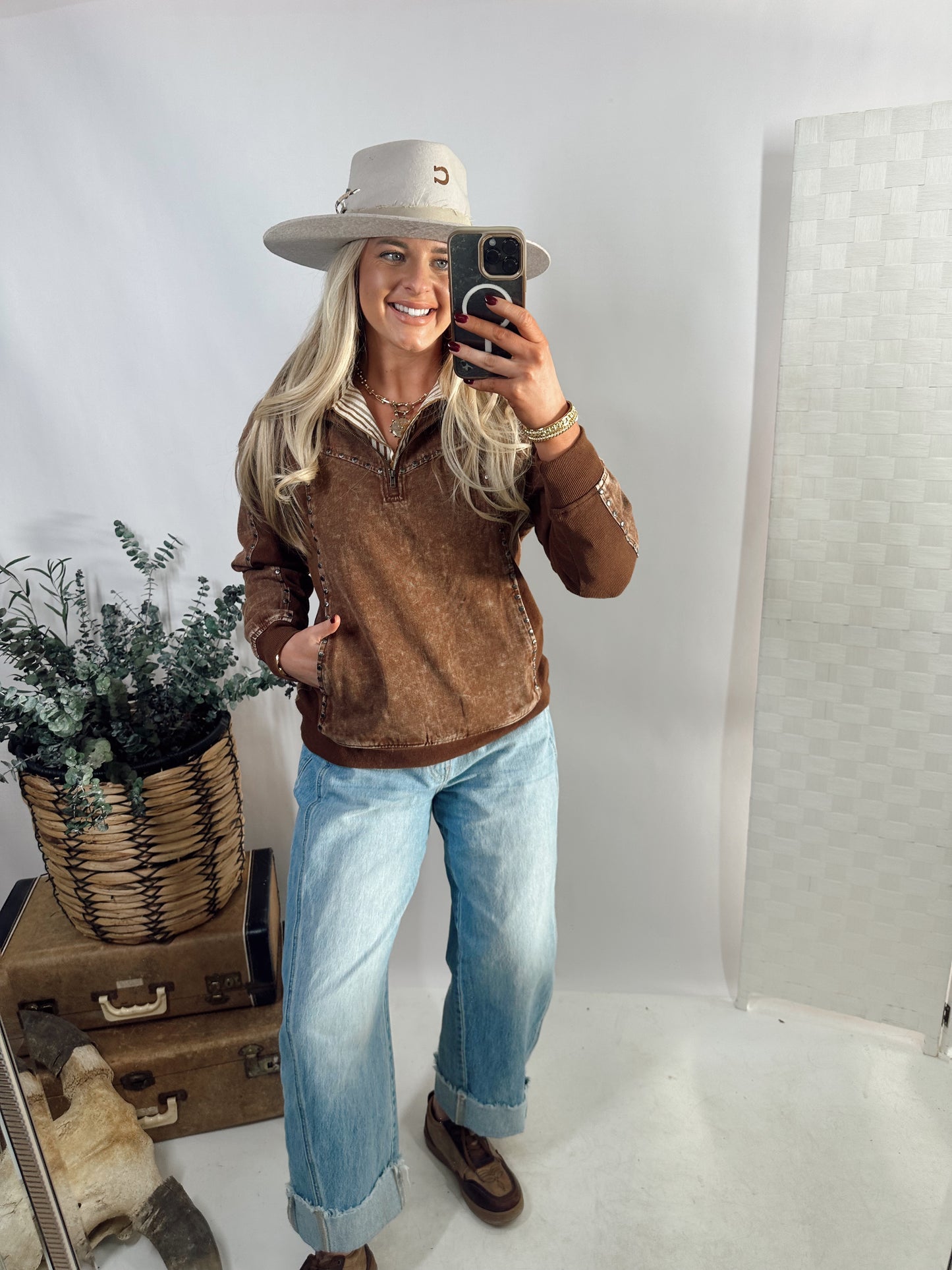 SILVER CREEK ZIP Top *CHOC