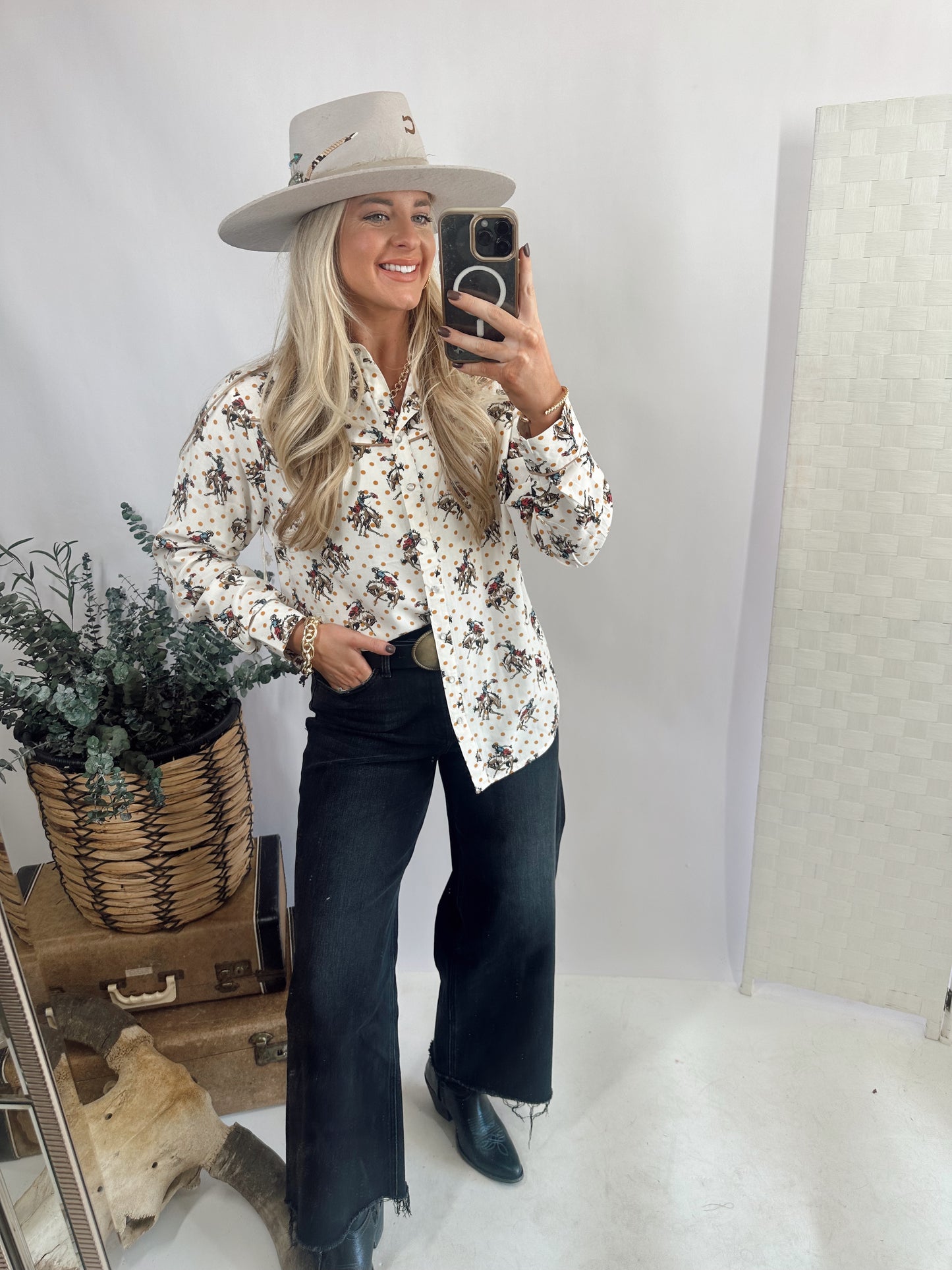 Buckaroo Betty Button Up