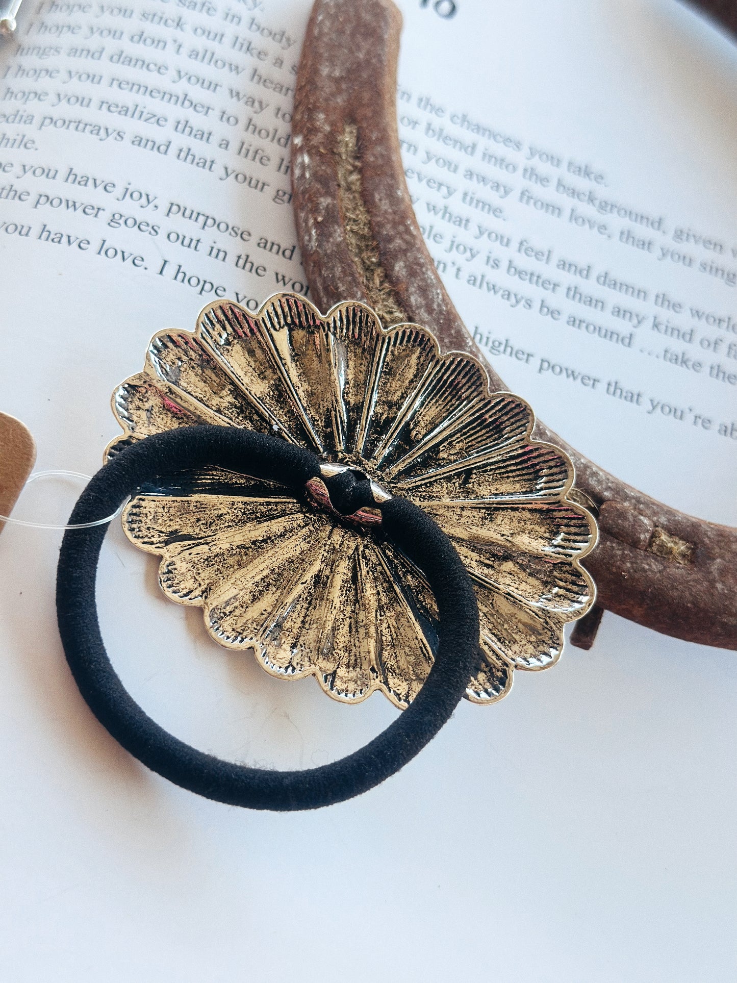 Paso Hair Tie
