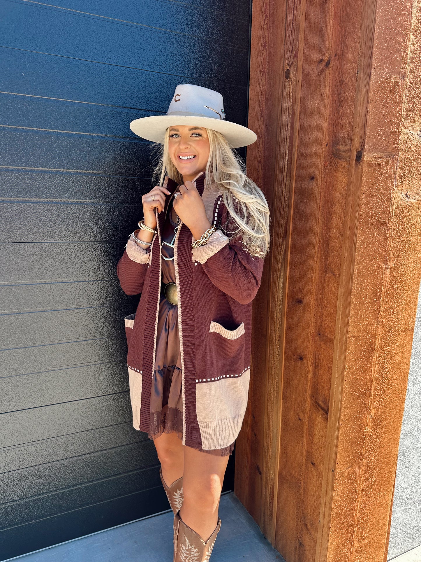 Horseshoe branch cardigan