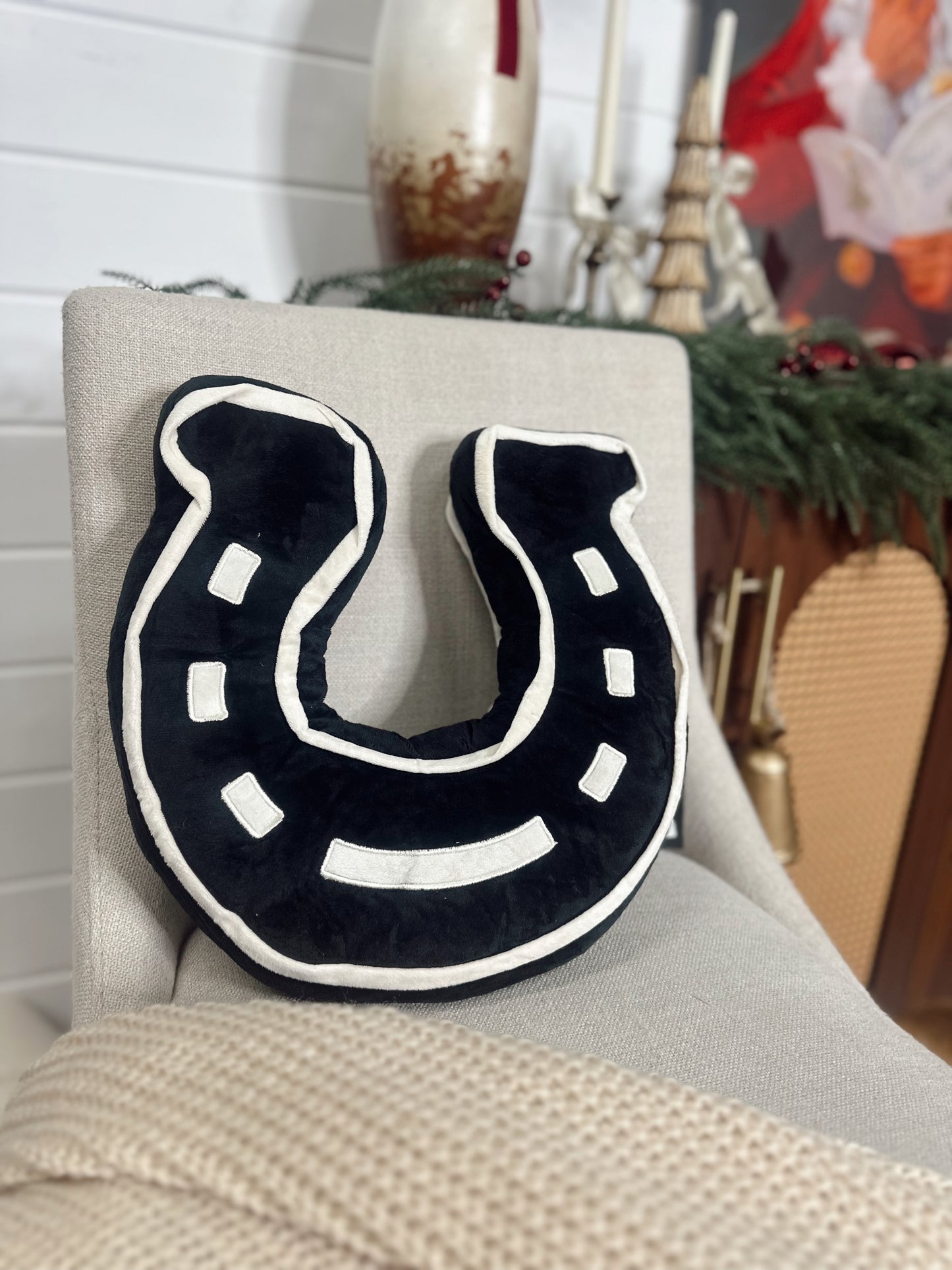 LUCKY U PILLOW *MIDNIGHT