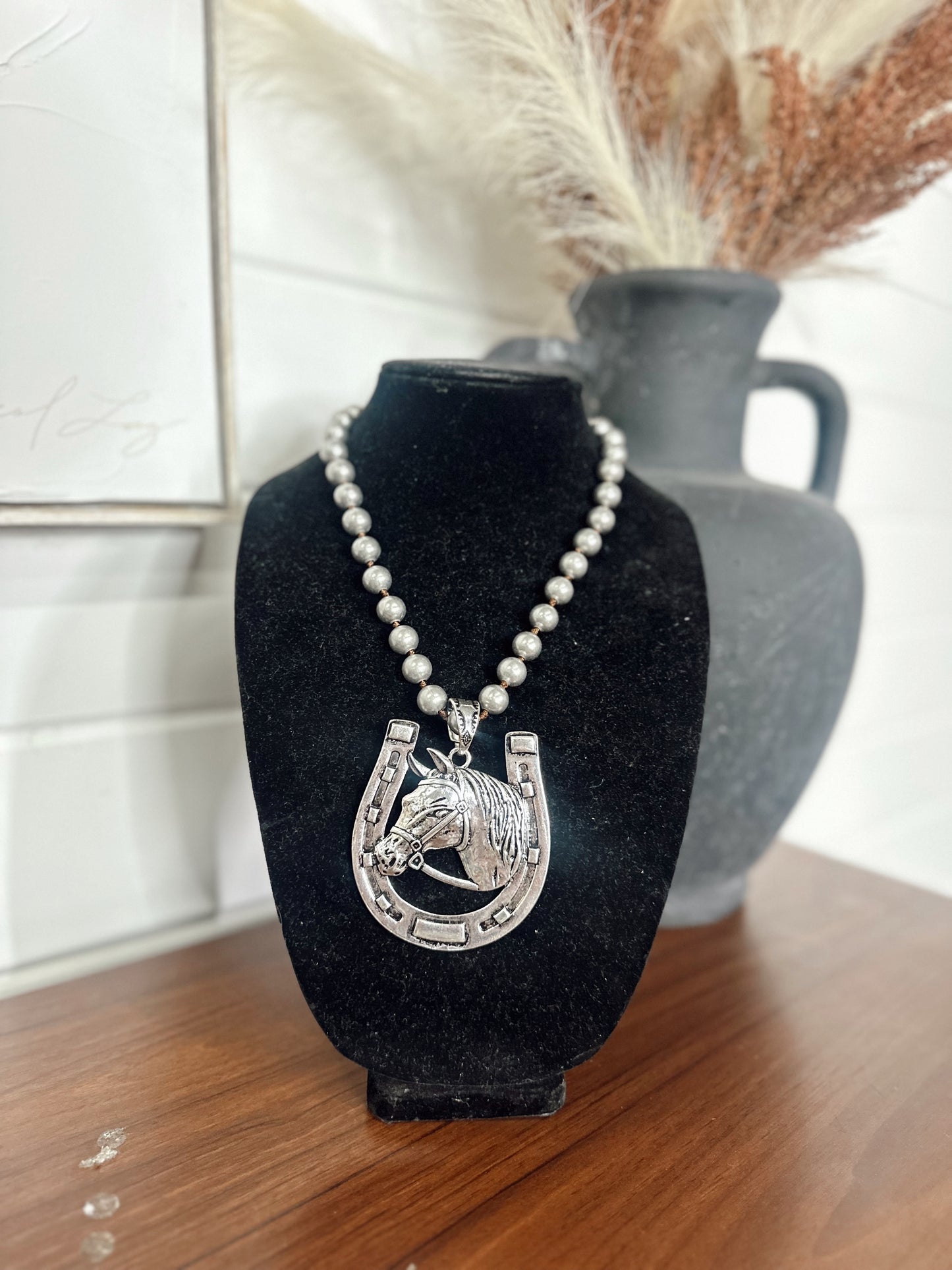 Della Necklace