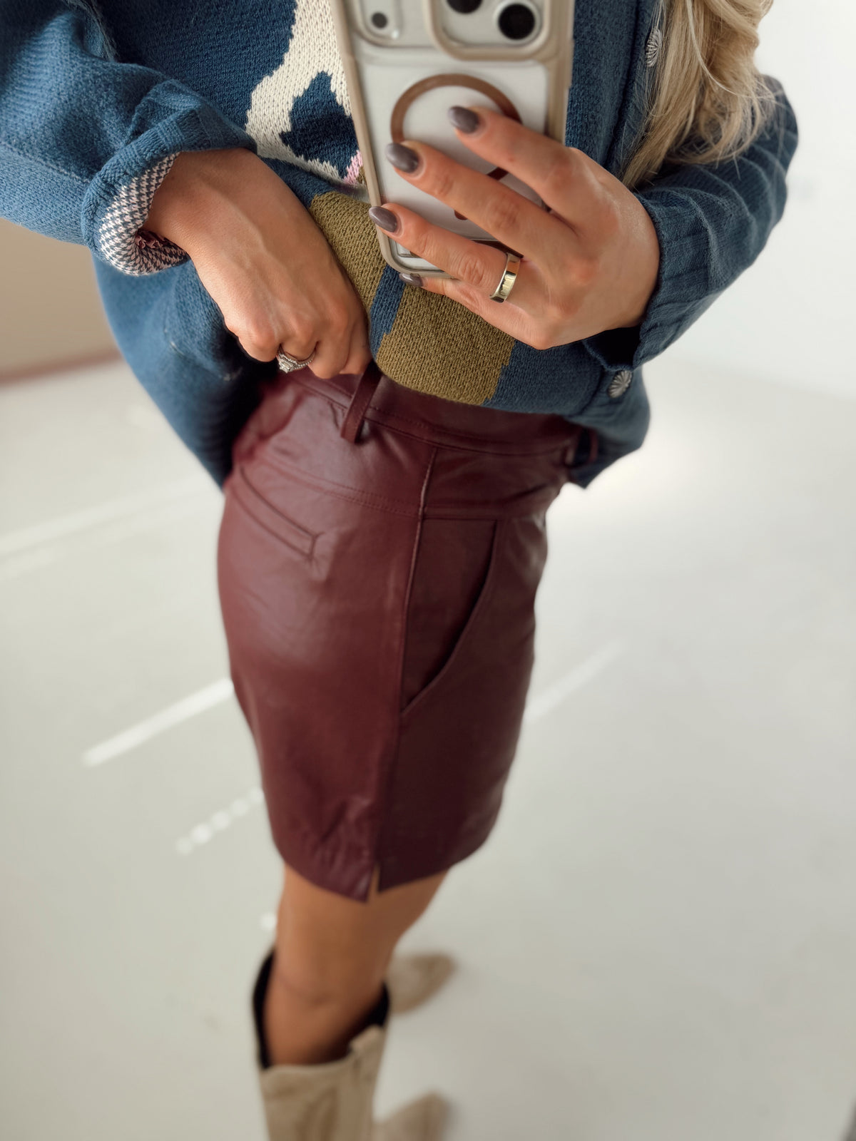 Legend Leather Shorts*Wine