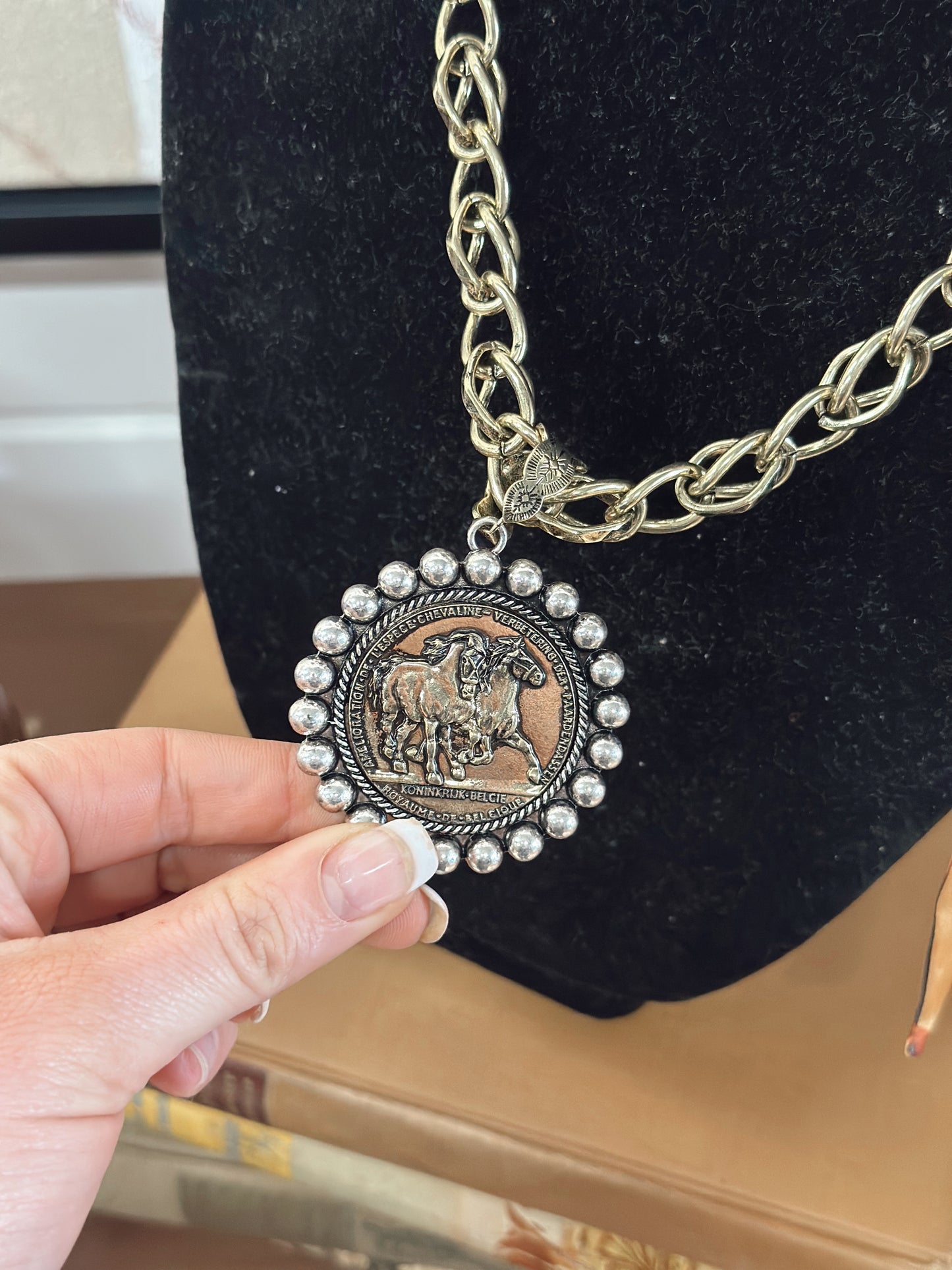 Ellis Necklace *Gold