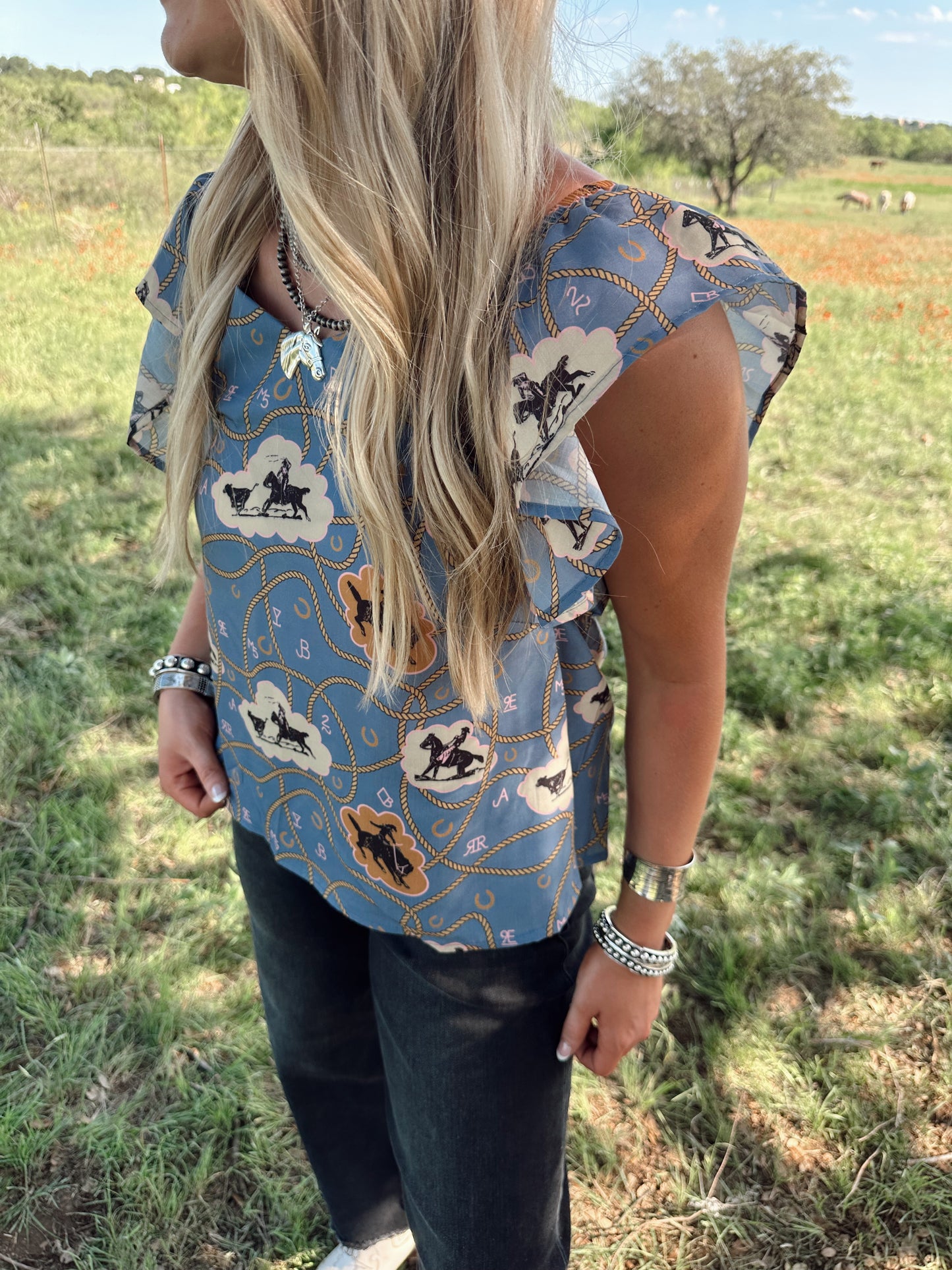LASSO LADY TOP