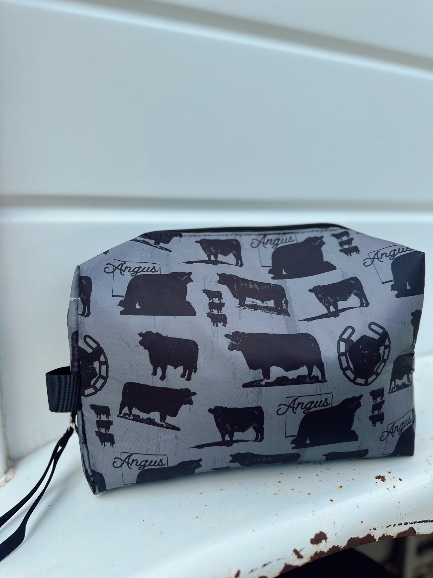 THAT TRAVELER BAG *ANGUS MAXXED