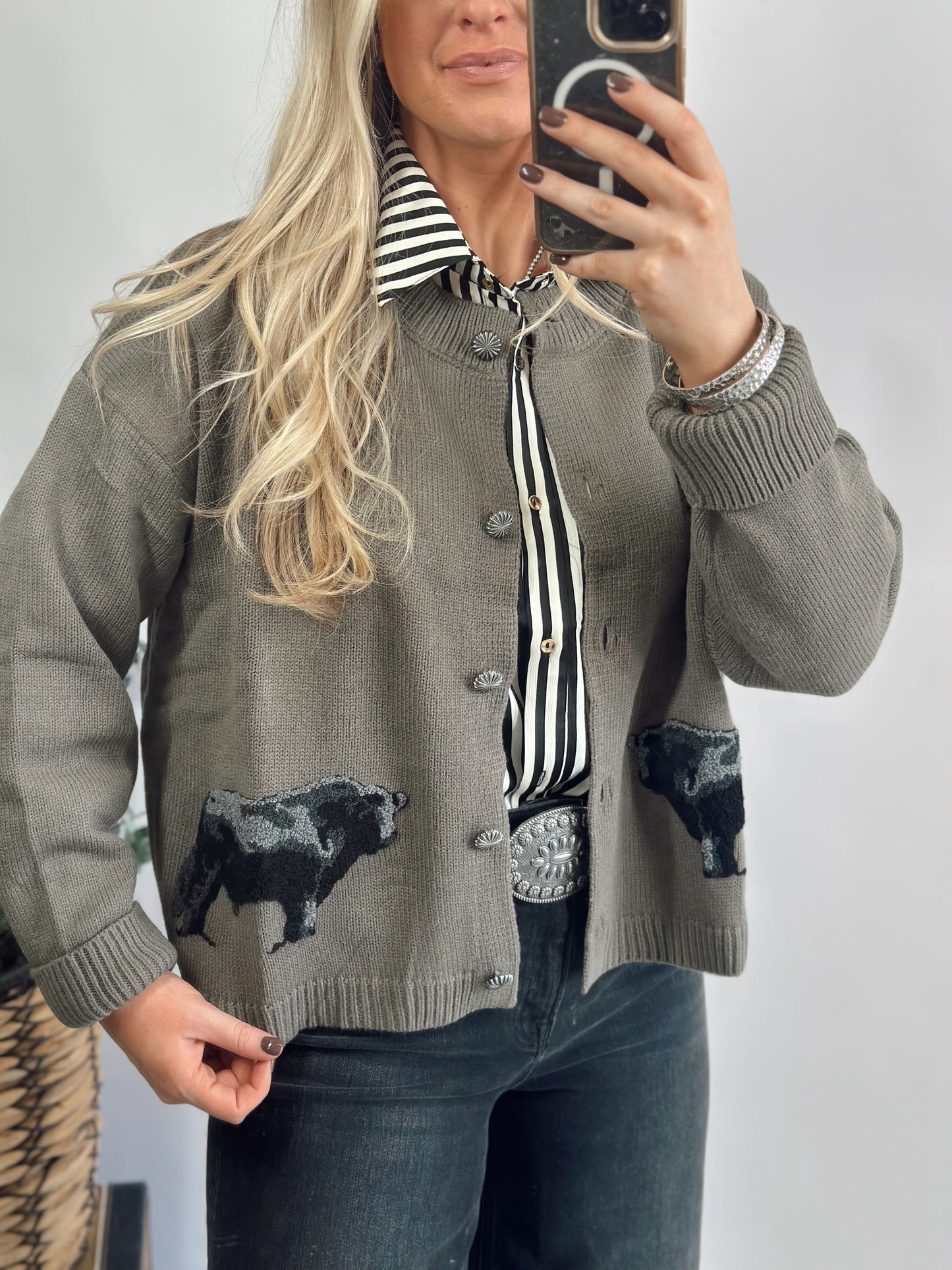 RANCH ROYALTY Cardigan *ANGUS