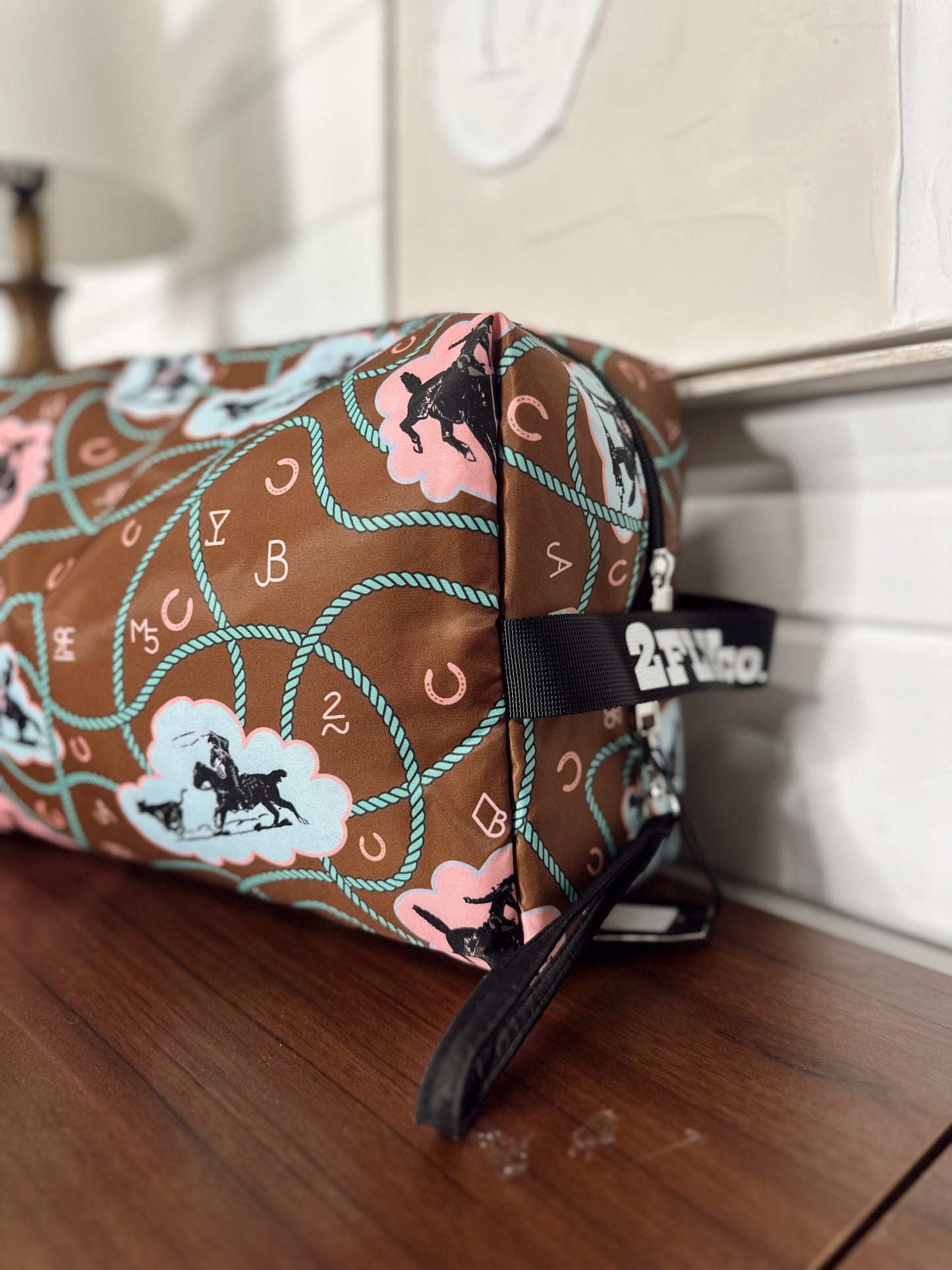 THAT TRAVELER BAG *WHOA BRONC