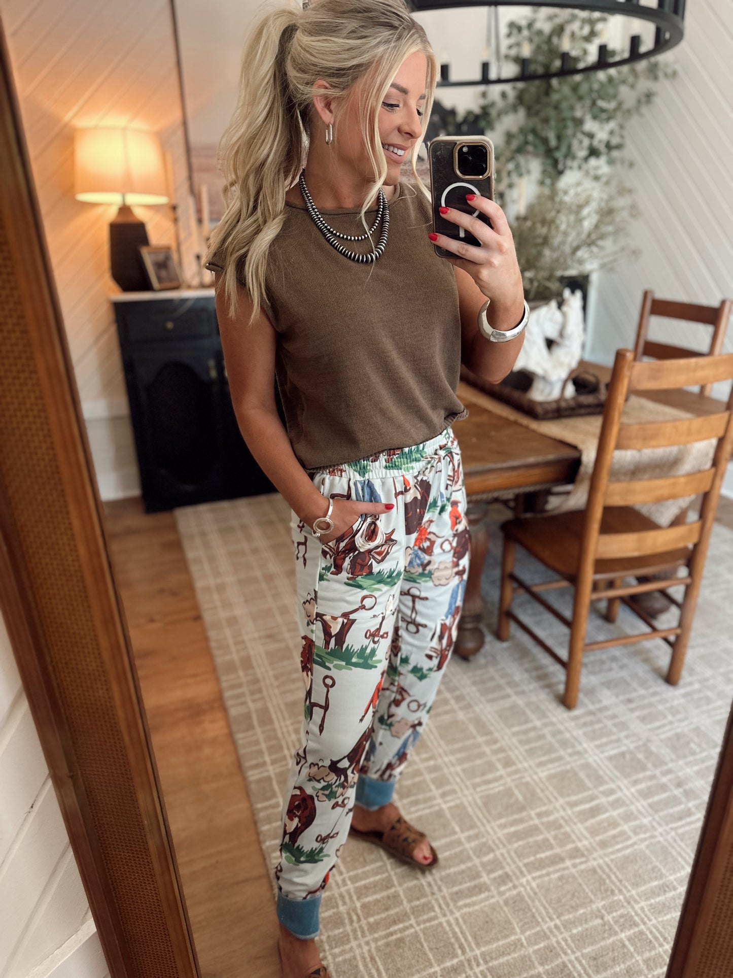 Vintage Ranch Joggers *BARK