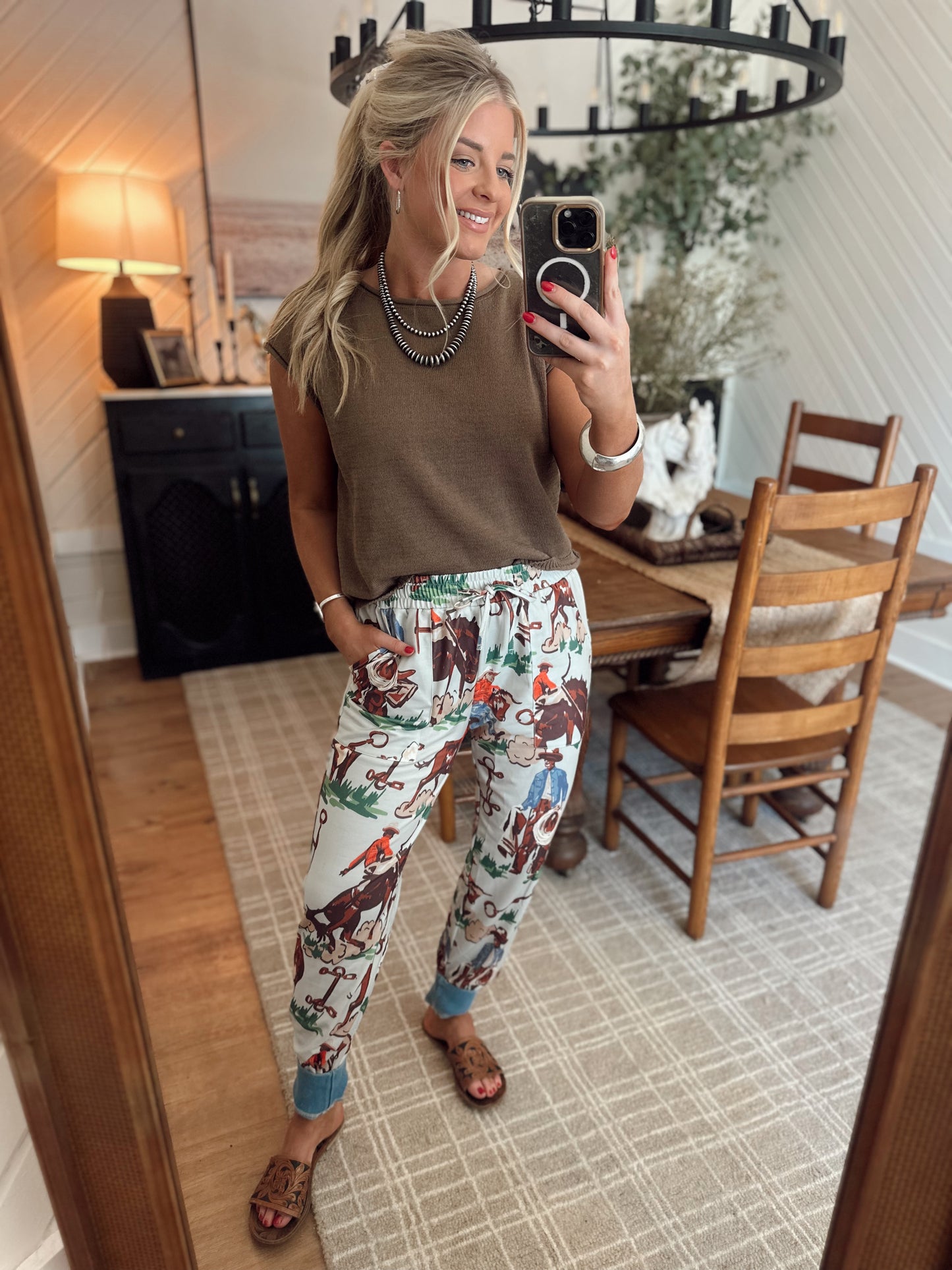 Vintage Ranch Joggers *BARK