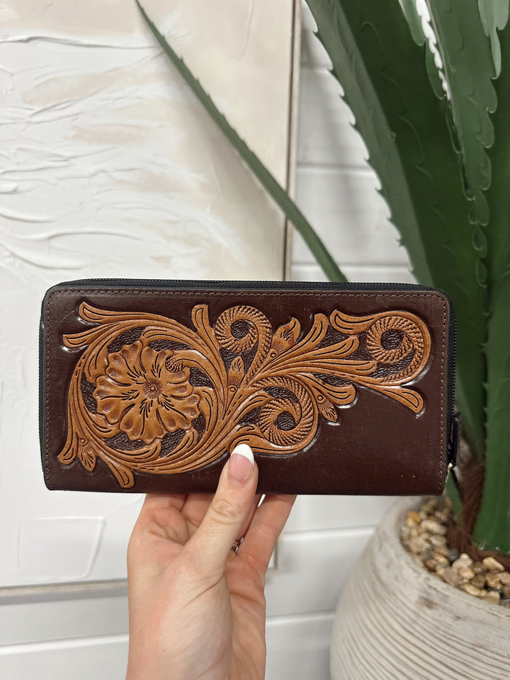 Royalty Wallet