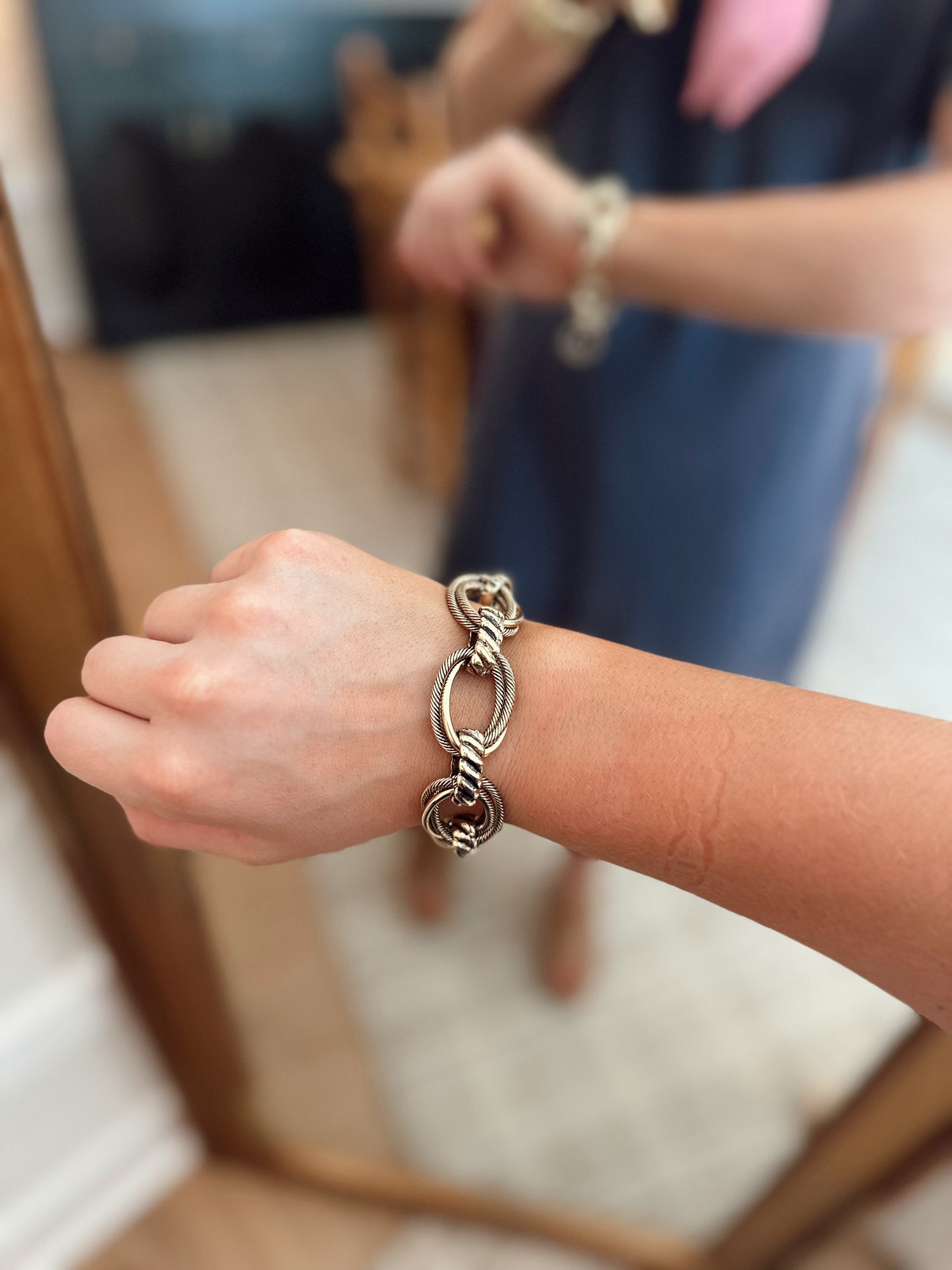 Hanson Bracelet *Gold