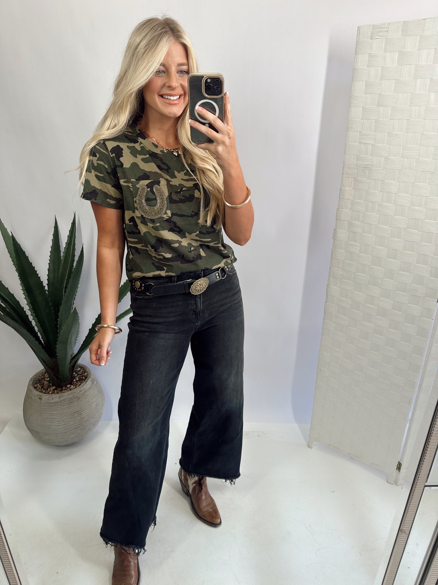 Lucky Lizzy Camo Tee