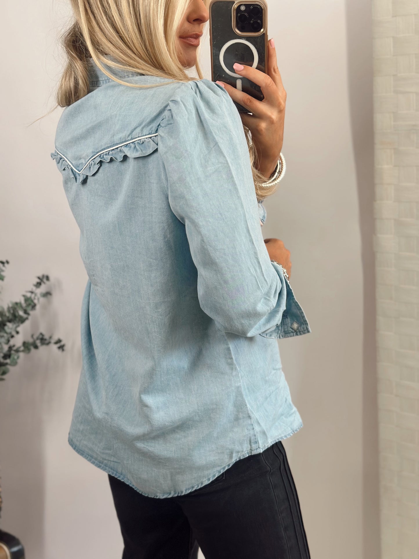 ROWDY RUFFLES L/S *LIGHT