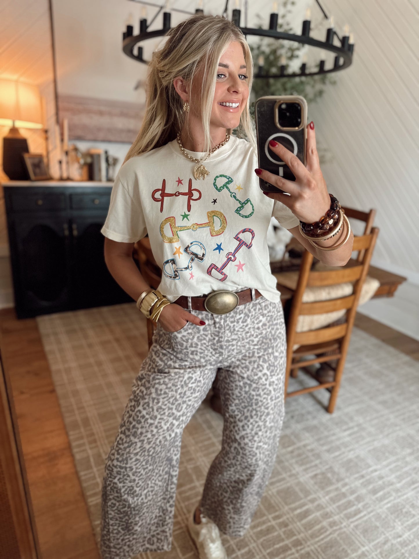 Horse bit Modest Crop Tee