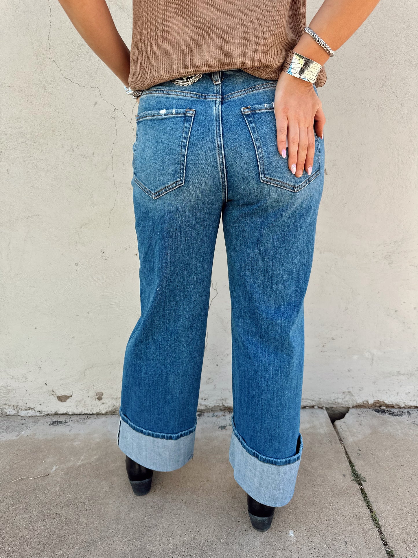 Elena Jeans