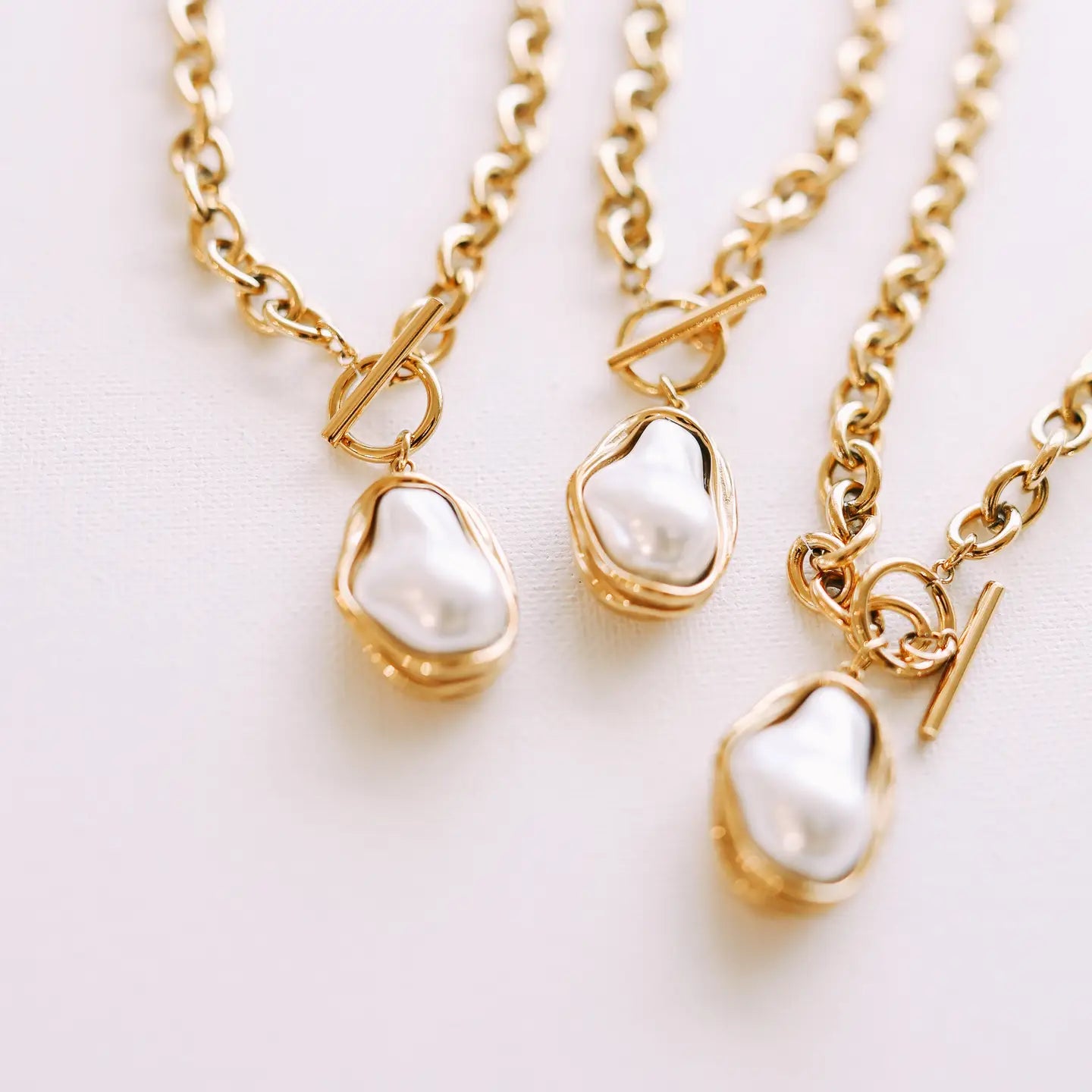 Cora Baroque Pearl Necklace