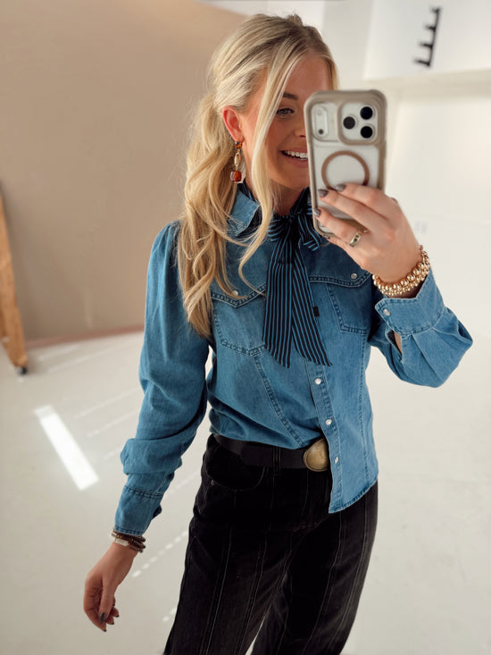 Ranch Heiress Button Up