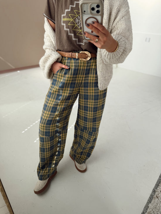Cash Pants