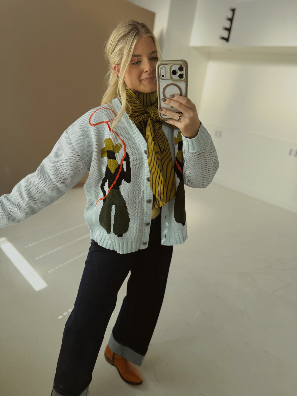 LASSO LEGEND CARDIGAN *LIGHT