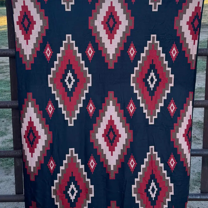 Homestead Holly Blanket