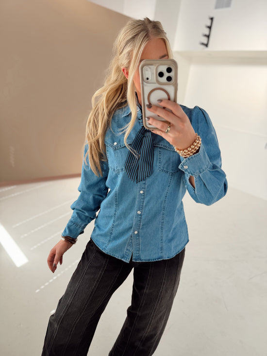 Ranch Heiress Button Up