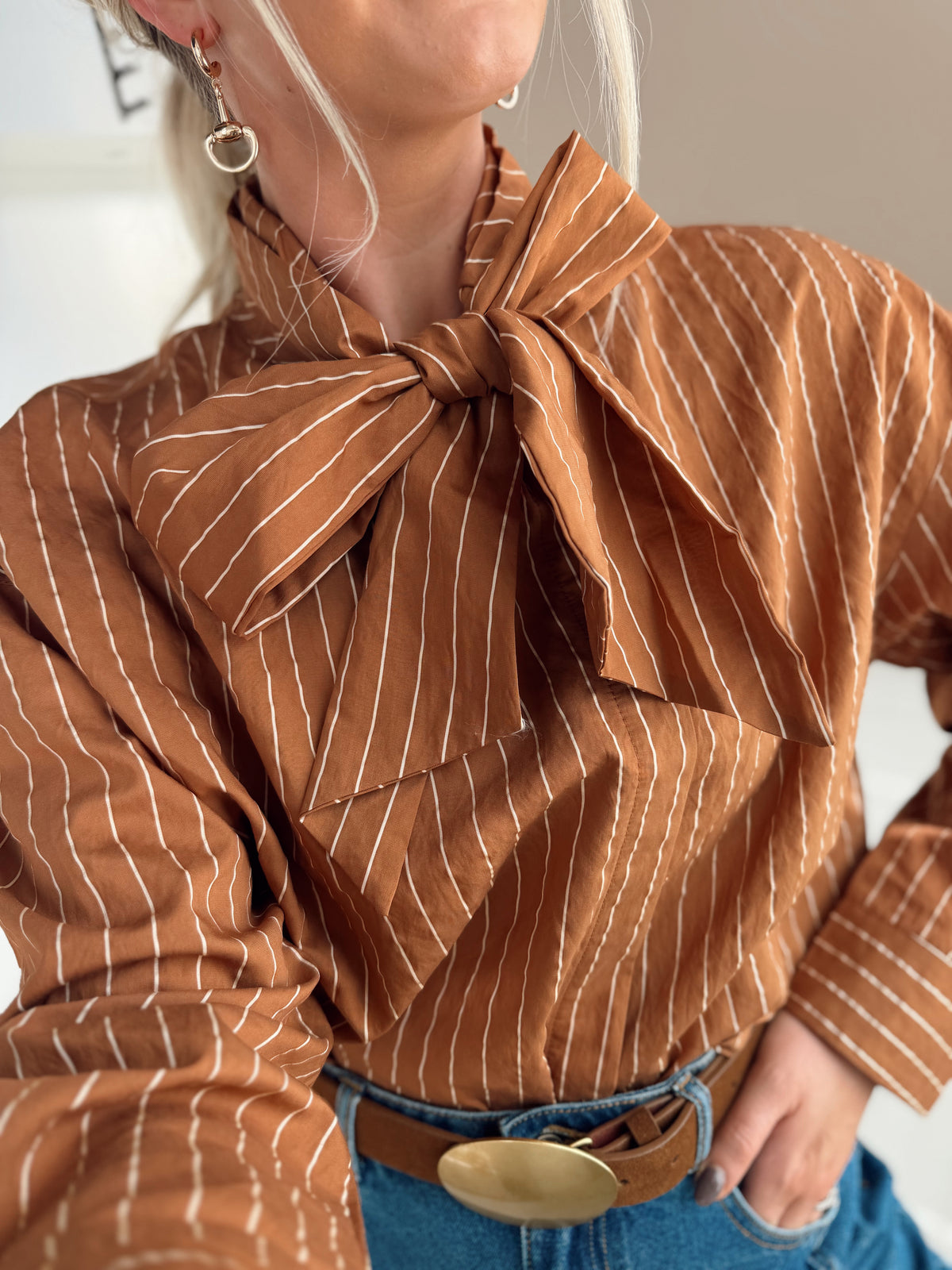 Bonnie Button Up