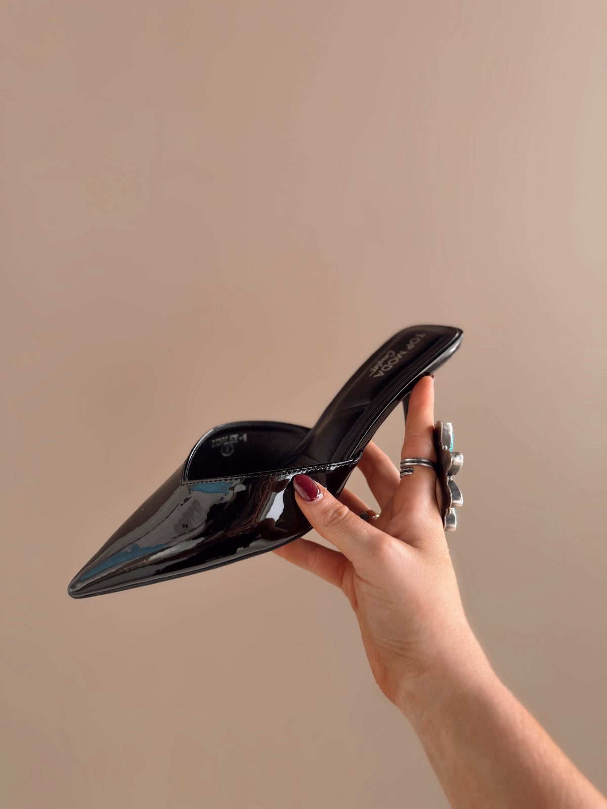 Maverick Mules Heels *Black