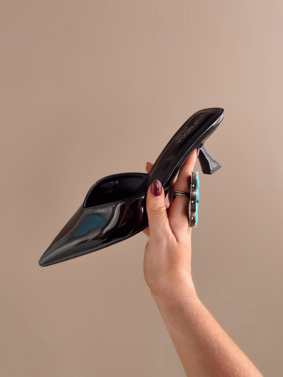 Maverick Mules Heels *Black