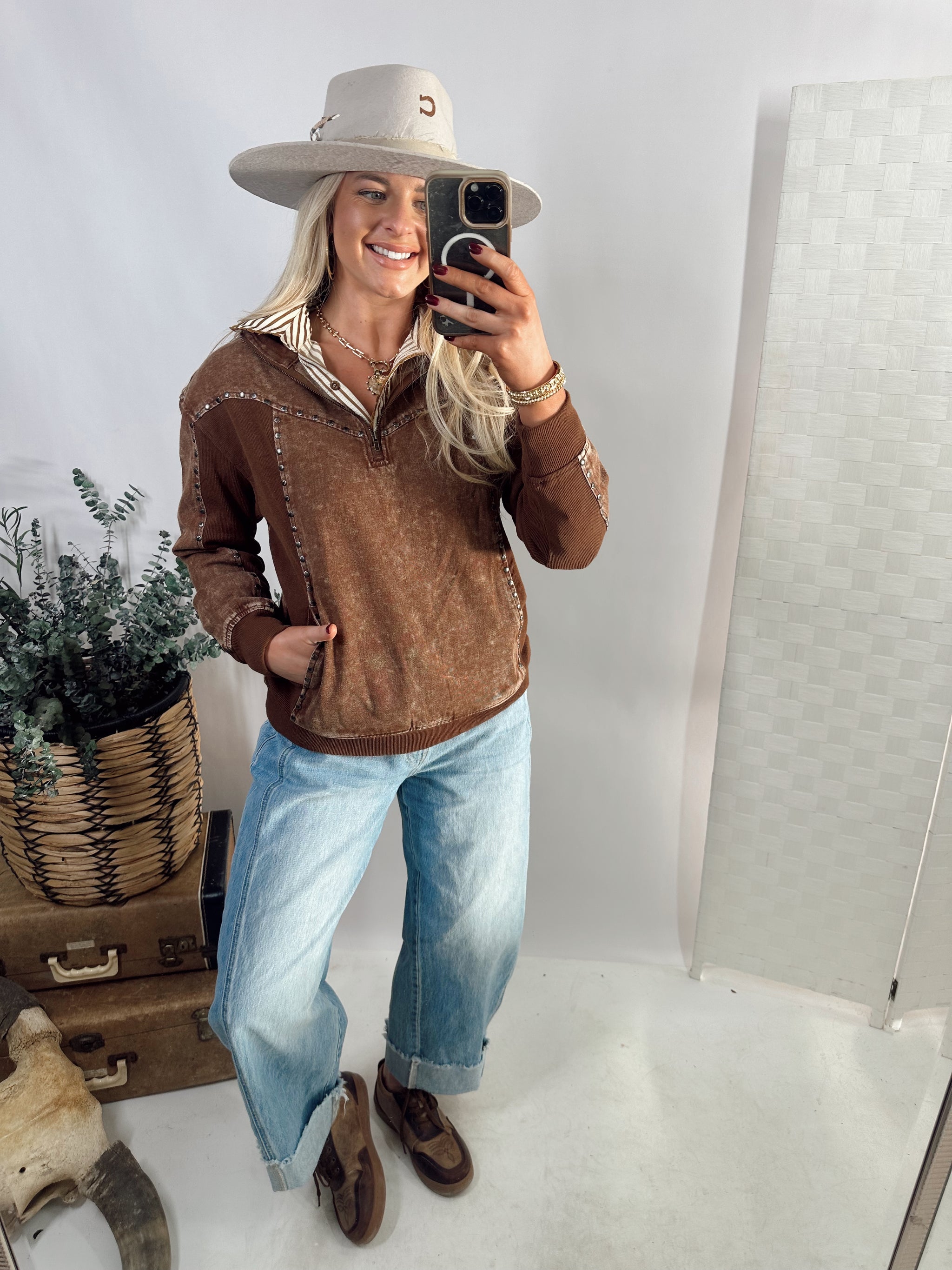 SILVER CREEK ZIP Top *CHOC