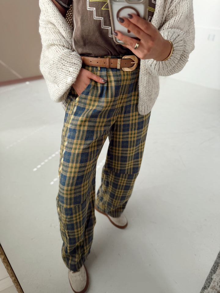 Cash Pants