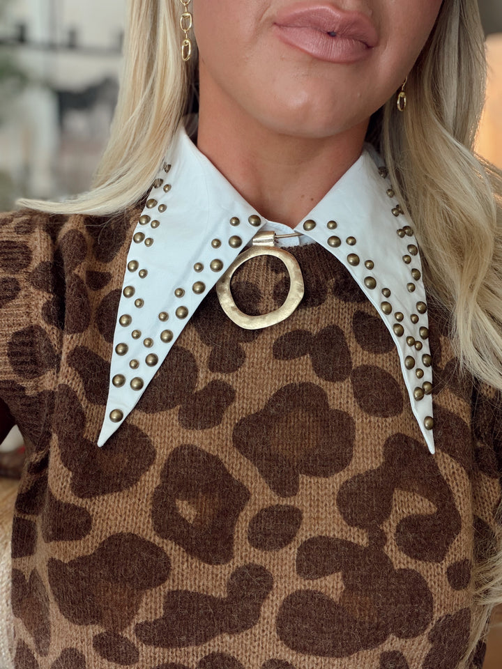 Cher Stud Collar