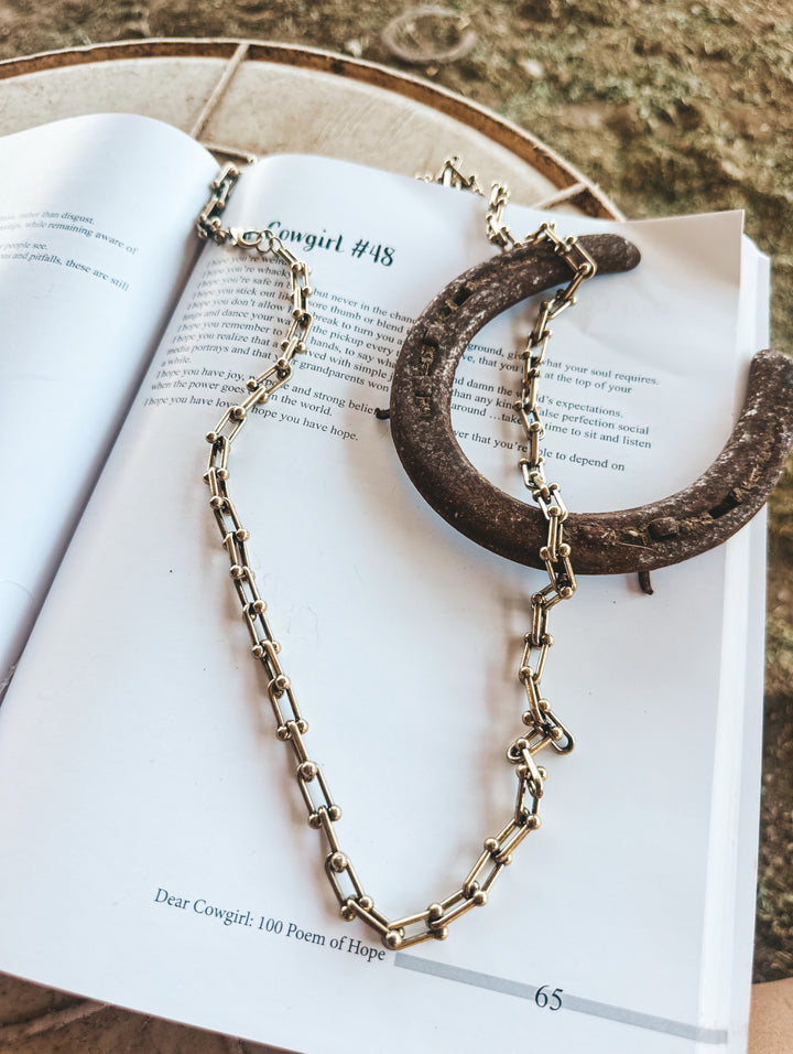 Nona Necklace