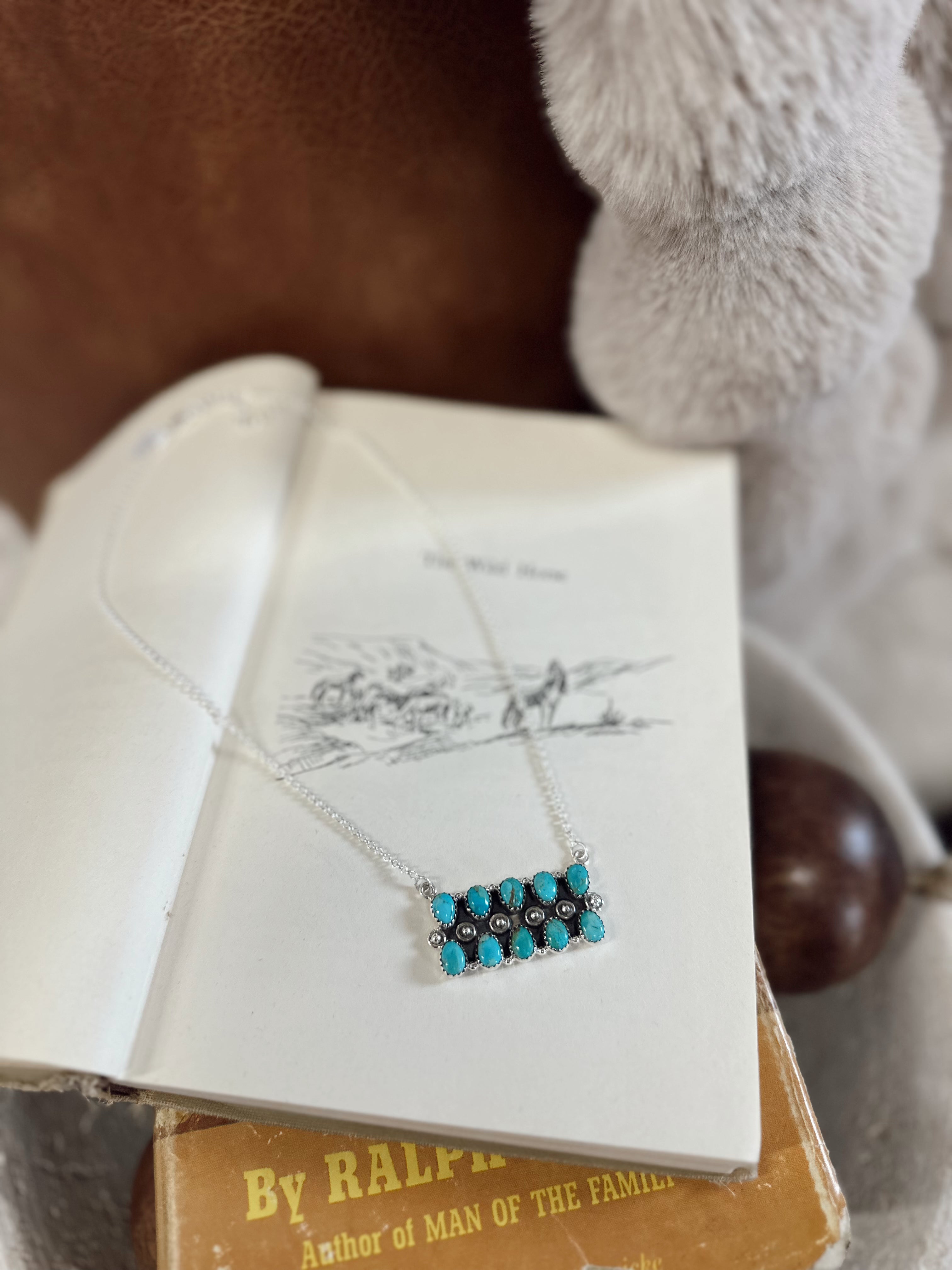 Kingman Turquoise Necklace Hada Collection