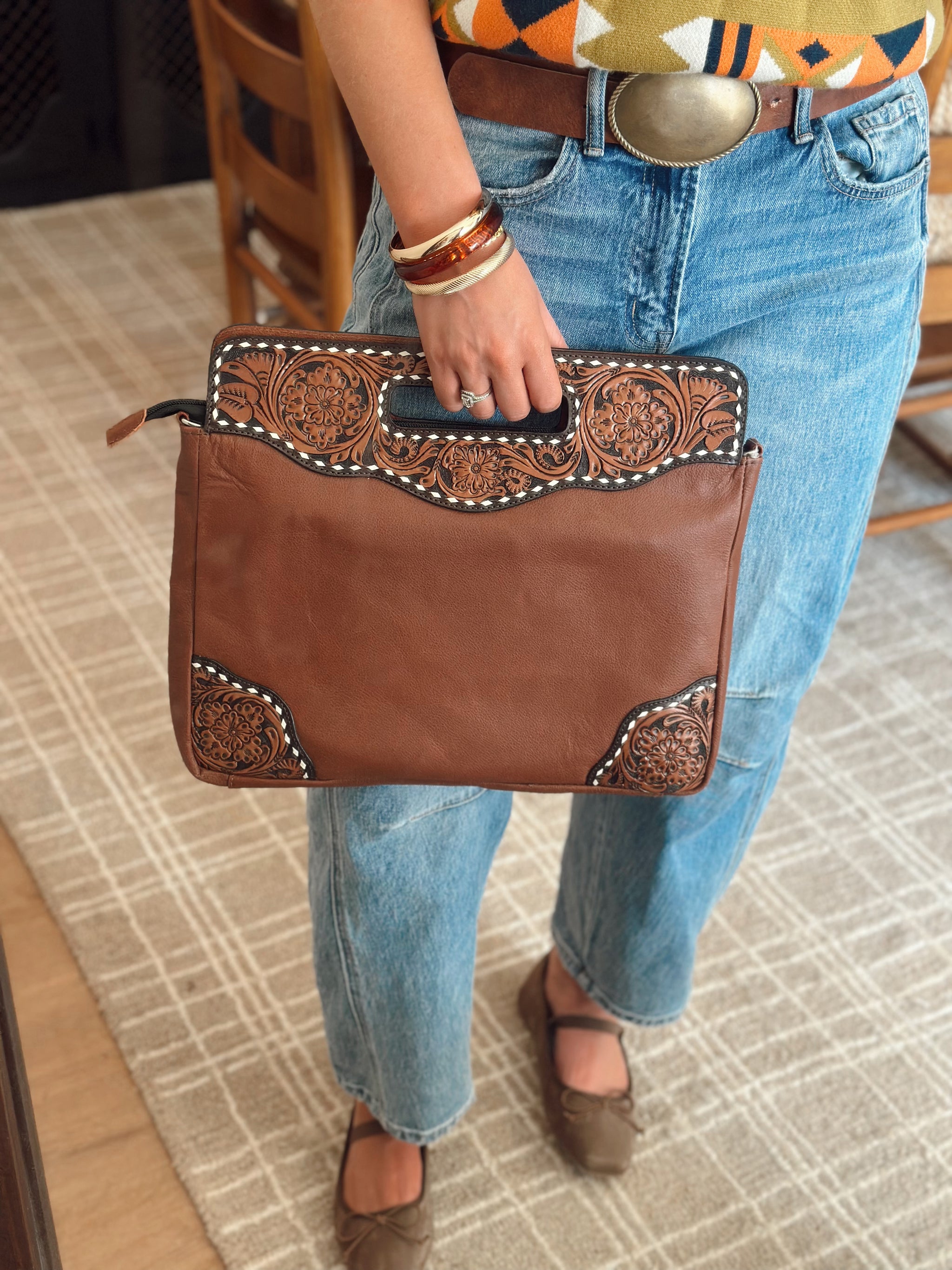 Boone Crossbody *Brown