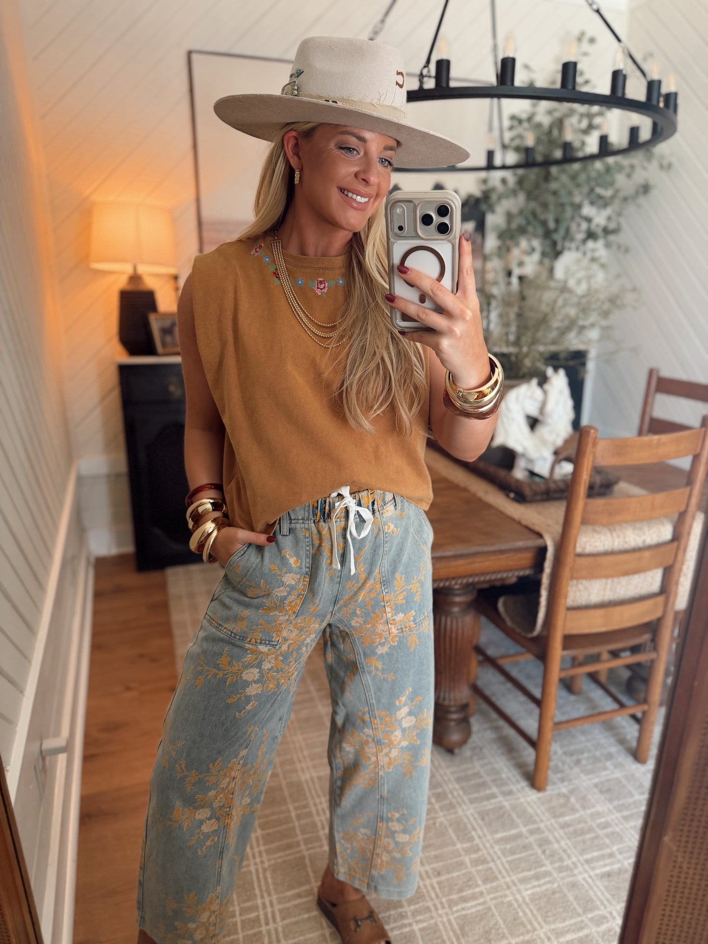 The Clayton Top
