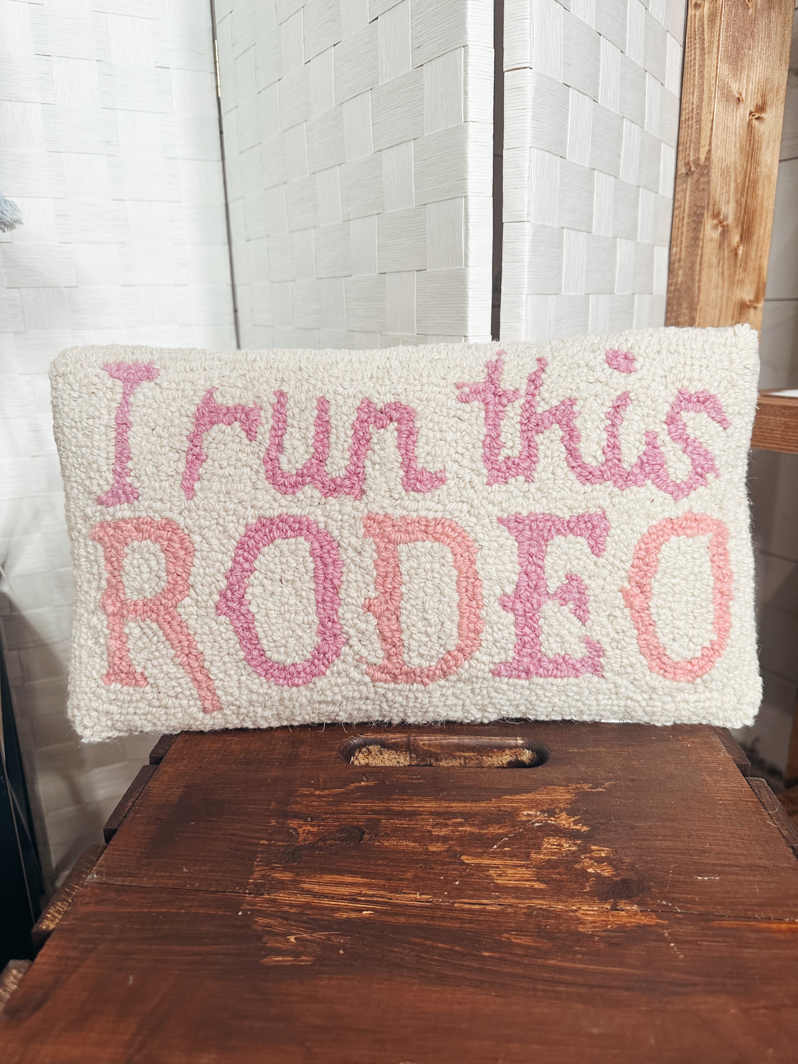 I run this rodeo hook pillow
