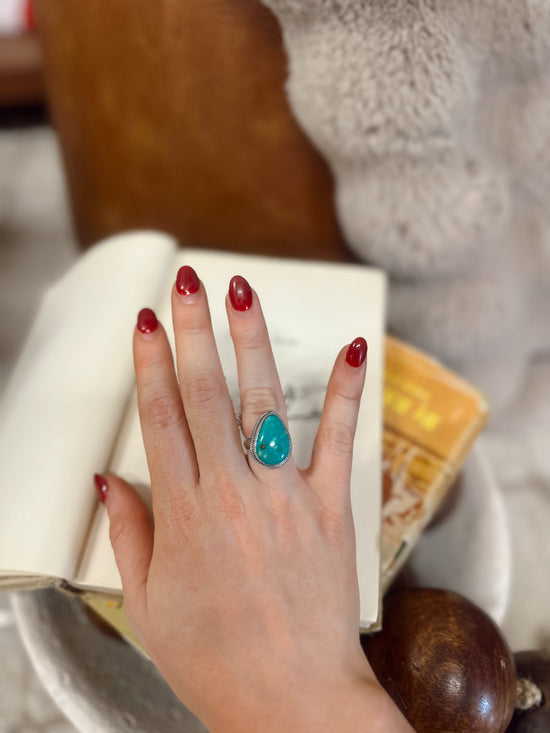 Navajo Handmade Kingman Turquoise Ring - Eli Skeets