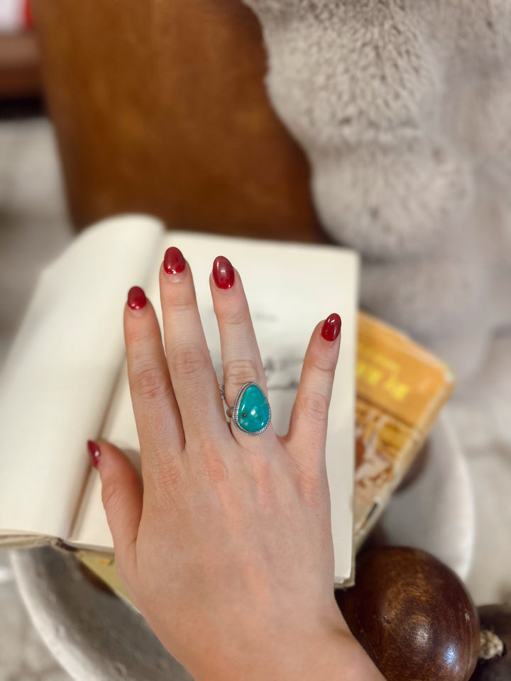 Navajo Handmade Kingman Turquoise Ring - Eli Skeets