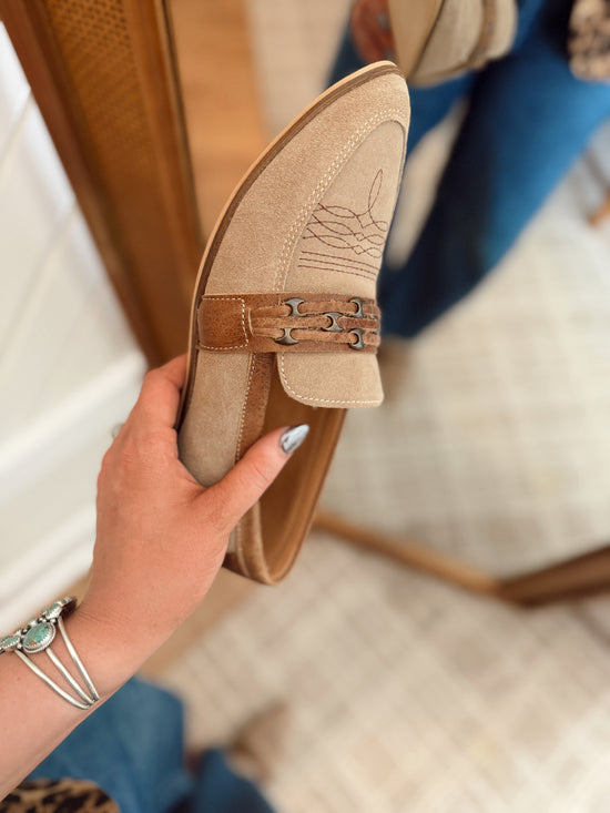 Avery Loafer