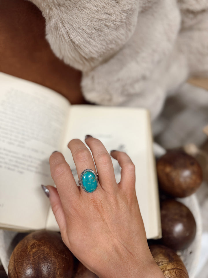 Navajo Handmade Kingman Turquoise Ring - Eli Skeets