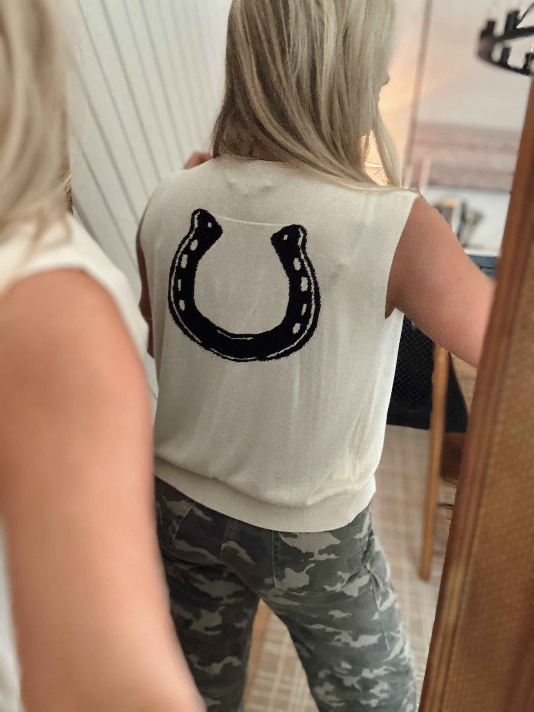 LAREDO LUCK VEST
