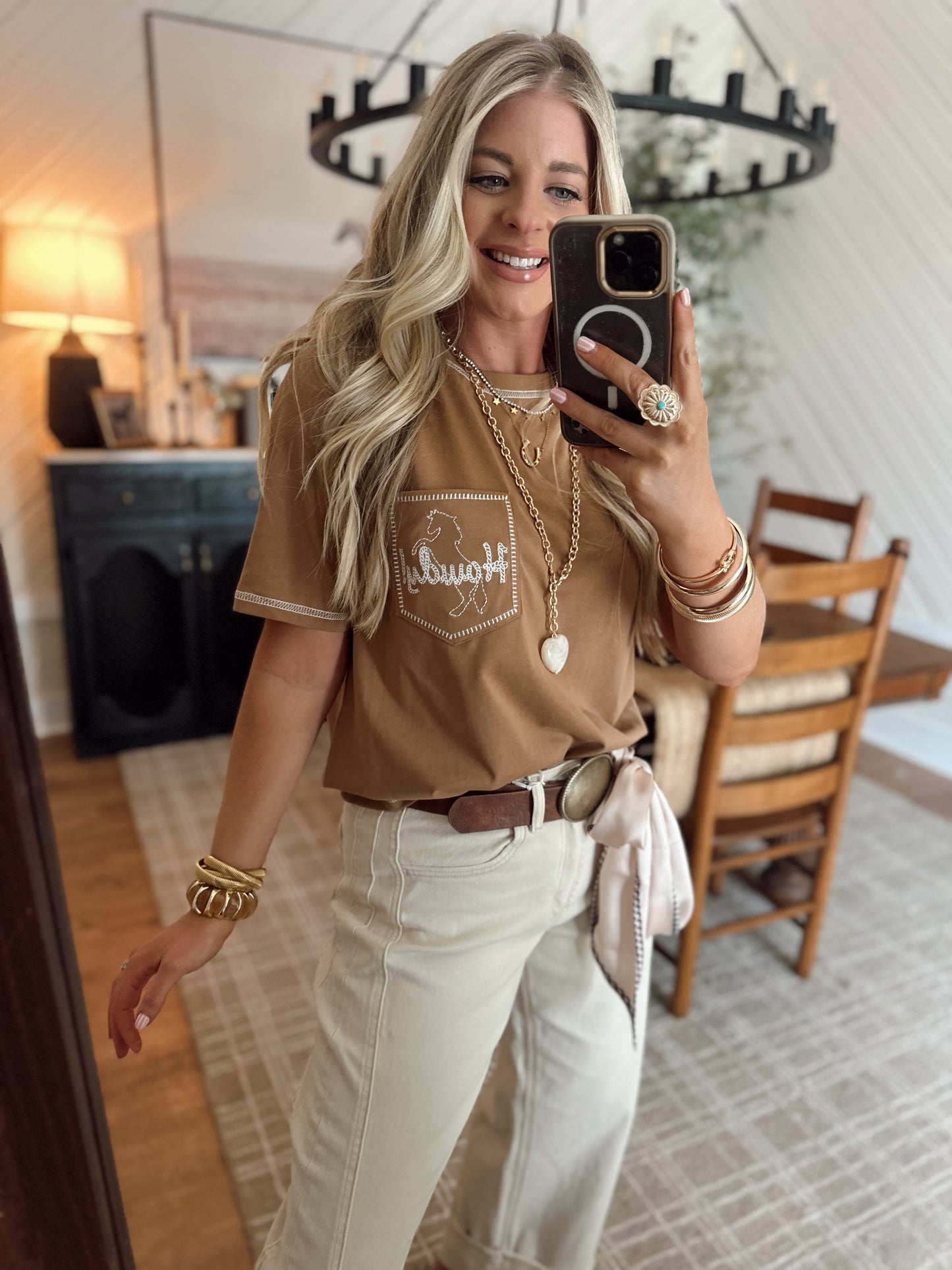 Howdy Top