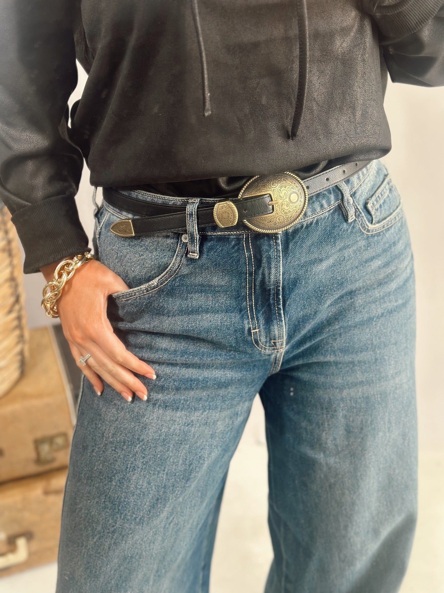 Victoria Vintage Belt *Black