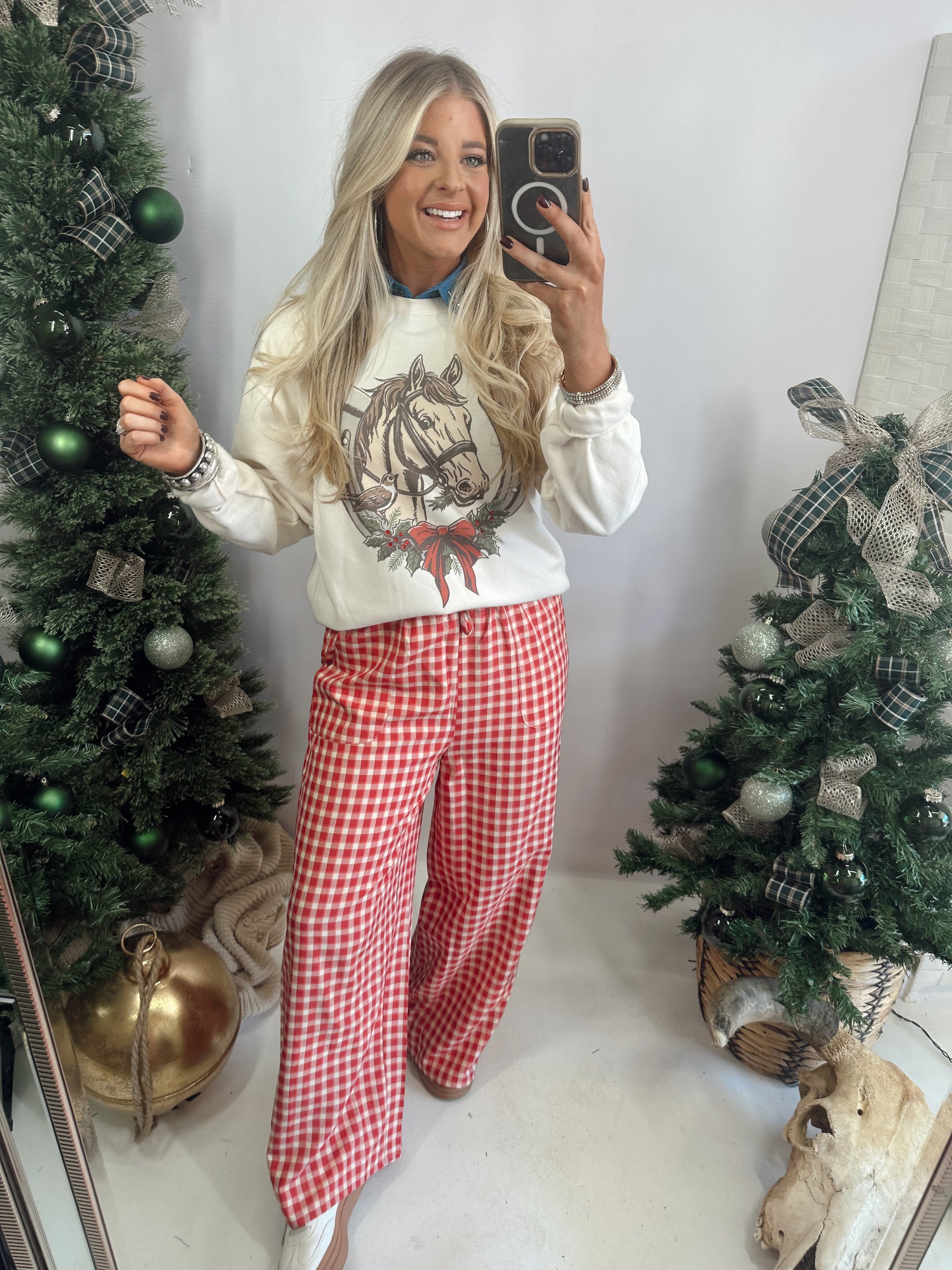 CHRISTMAS HORSESHOE SWEATSHIRT