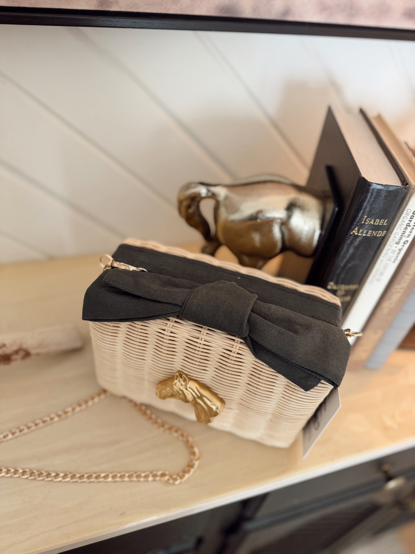 Derby Bow Clutch - Black