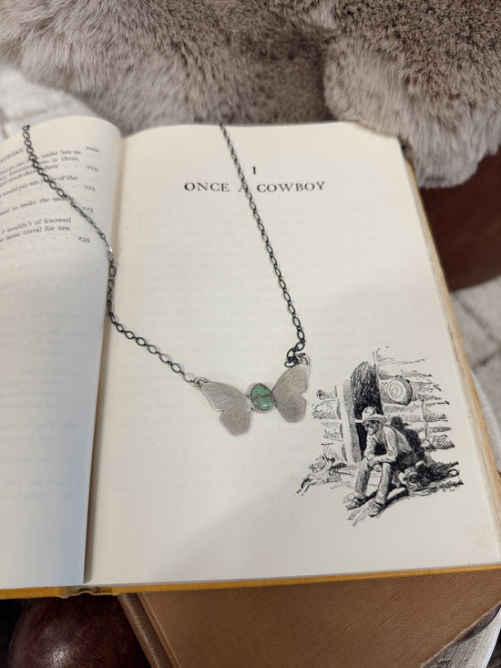 Butterfly Hada Collection Turquoise Necklace